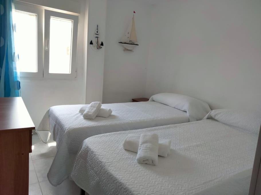 Apartamento Concepcion - Playa De La Cachucha Puerto Real Esterno foto